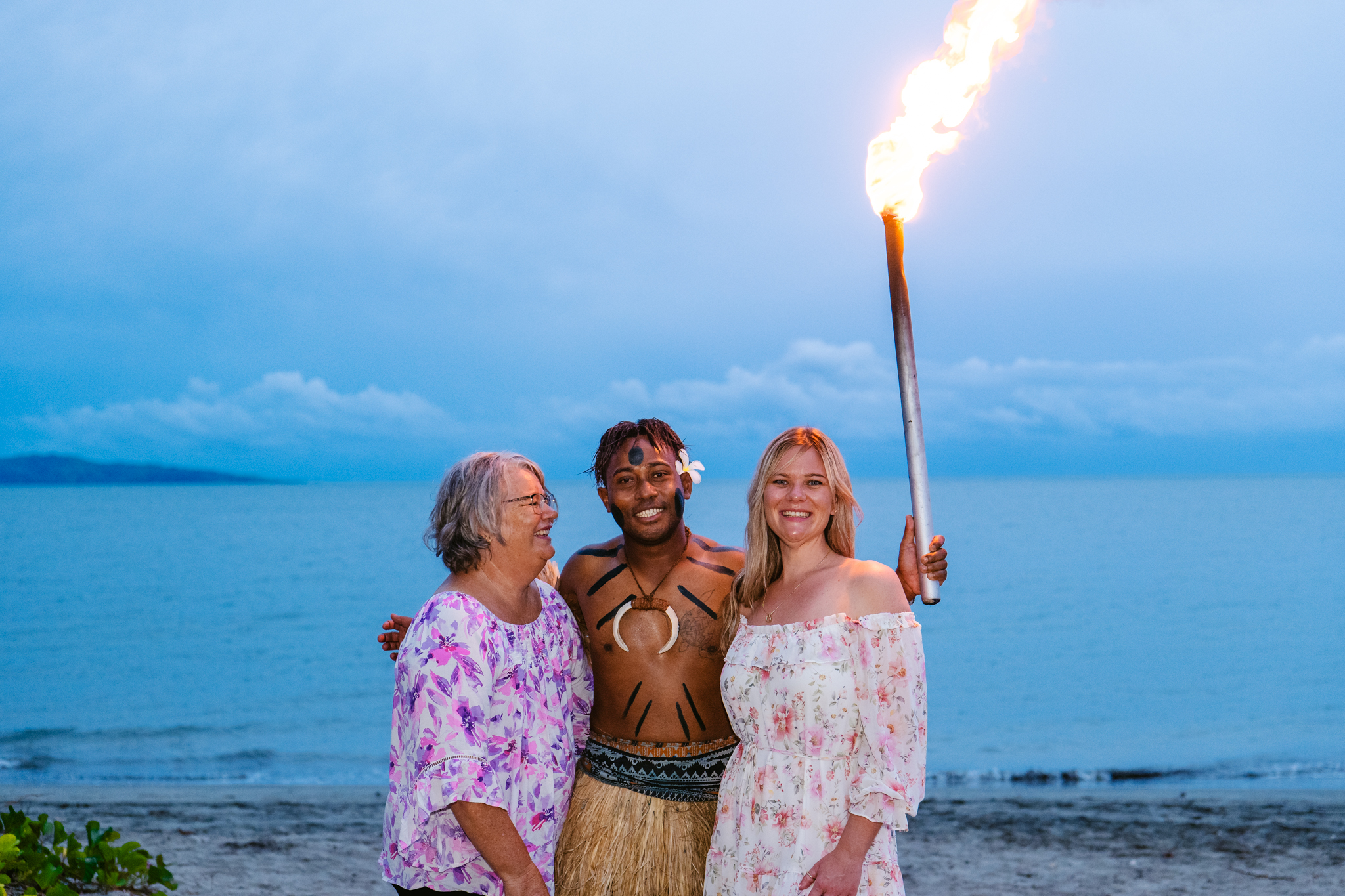 family photographer sheraton fiji resort